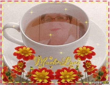 Открытка «С добрым утром»: С добрым утром: чашка тепла и любви. Тэги: хорошего дня, пожелание, позитивная, отличное н…