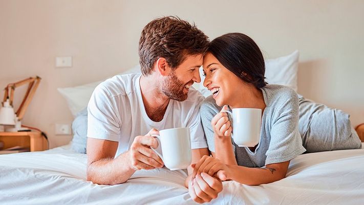 Открытка «С добрым утром»: Утреннее счастье вдвоем: доброе утро!. Тэги: хорошего дня, позитивная, отличное настроение…